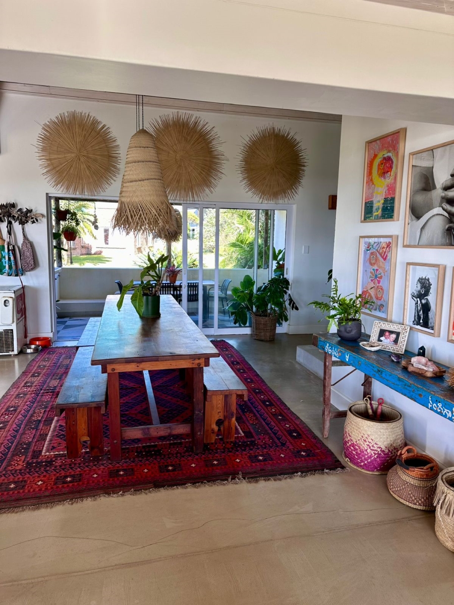 5 Bedroom Property for Sale in Morgans Bay Eastern Cape